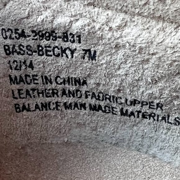 GH BASS & CO CORAL PINK BECKY SUEDE LEATHER LOAFERS SIZE 7  NEW - Picture 9 of 11